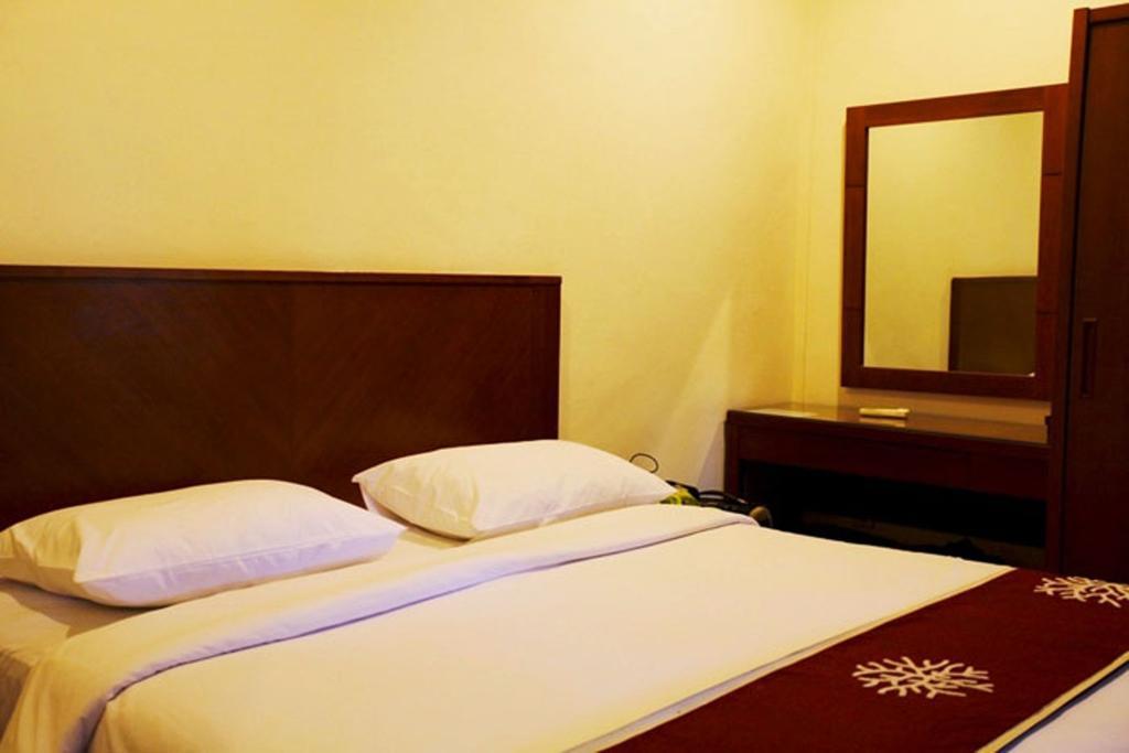Niramaya Villa Seminyak Pokój zdjęcie